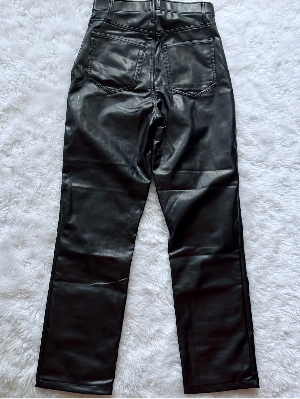 NWT Abercrombie & Fitch 90s Straight Ultra High Rise Vegan Leather Pants